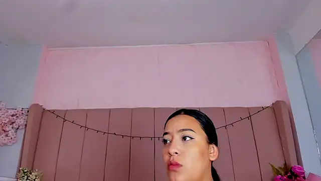 MollyBigBoobs12 online show from October 2025 09:00:02 PM