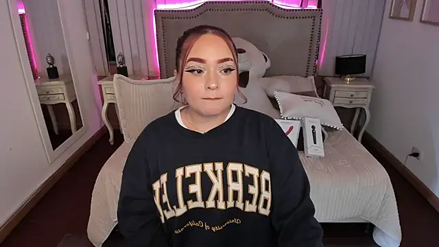 Valentina Se online show from February 2025 03:34:02 AM