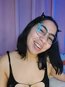 anni ross online show from April 2026 08:39:01 PM