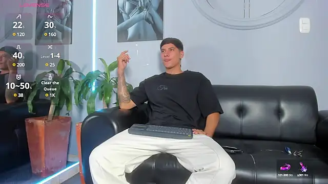 Damian23   online show from February 2025 03:11:01 AM