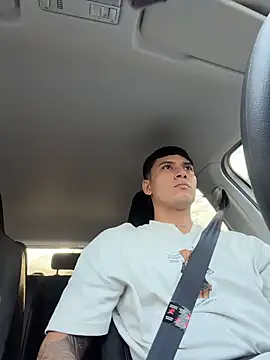 Damian23   online show from April 2026 11:36:01 AM