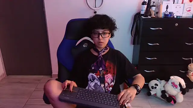 thomascooper7 online show from February 2026 07:45:01 PM