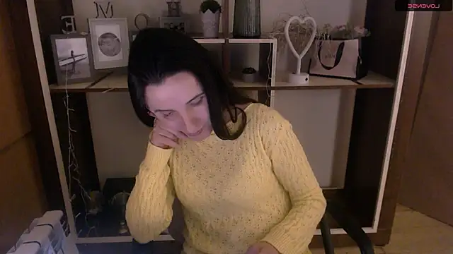 Snapshot of LaimaV_ chatting on December 2024 05:19:01 PM LaimaV online show from December 2024 05:19:01 PM