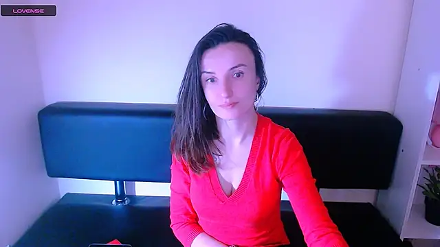 Snapshot of LaimaV_ chatting on December 2024 03:27:01 PM LaimaV online show from December 2024 03:27:01 PM