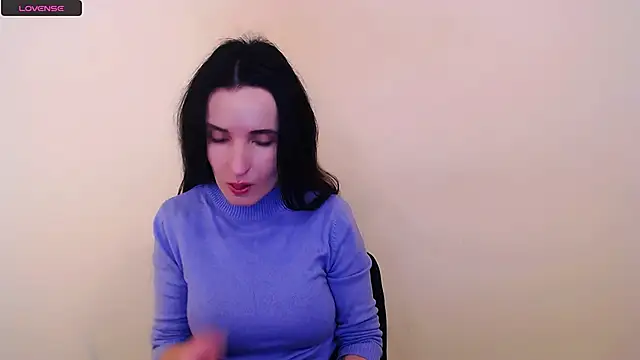 Snapshot of LaimaV_ chatting on October 2025 10:38:01 AM LaimaV online show from October 2025 10:38:01 AM