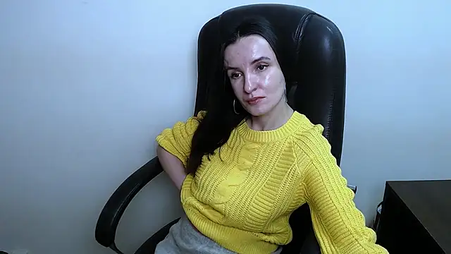 Snapshot of LaimaV_ chatting on January 2026 12:32:02 PM LaimaV online show from January 2026 12:32:02 PM