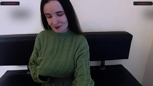 Snapshot of LaimaV_ chatting on March 2026 06:21:01 PM LaimaV online show from March 2026 06:21:01 PM