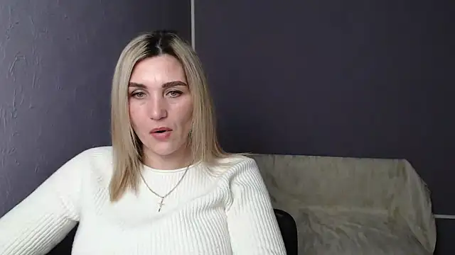  sexy lady online show from February 2025 01:42:02 PM