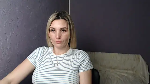  sexy lady online show from February 2025 03:32:02 PM