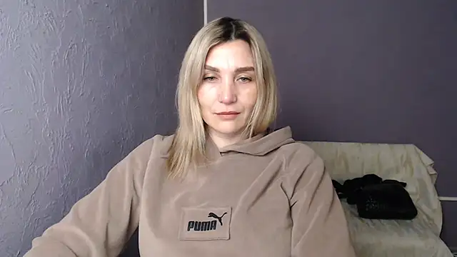  sexy lady online show from February 2025 01:44:01 PM