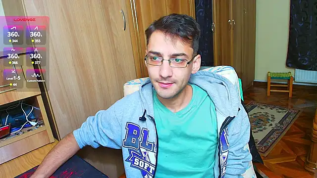 HungEddy online show from December 2024 07:59:02 PM