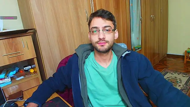 HungEddy online show from December 2024 08:34:02 PM