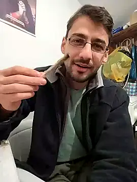 HungEddy online show from January 2025 08:13:02 PM