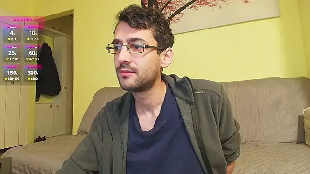 HungEddy online show from March 2025 07:37:02 PM