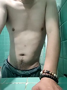 andylow88 online show from December 2024 06:23:02 PM