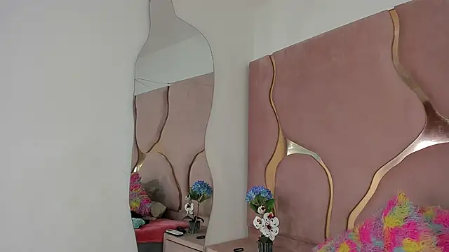 Snapshot of Sofia-candyht chatting on February 2026 08:40:01 PM Sofia-candyht online show from February 2026 08:40:01 PM