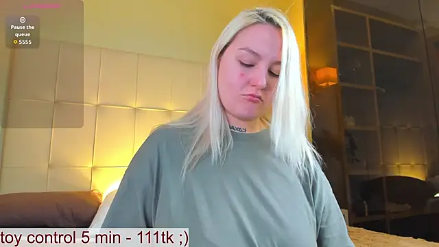 Debbie Taylor online show from April 2026 05:43:01 PM