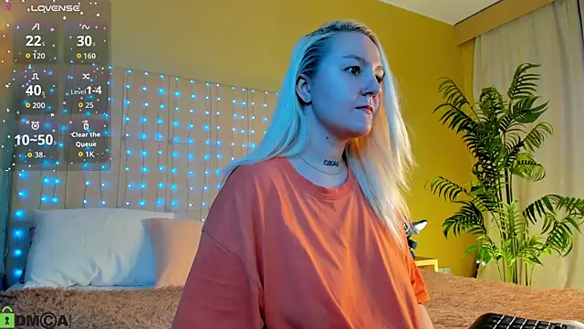 Snapshot of Debbie_Taylor chatting on June 2026 05:22:01 PM Debbie Taylor online show from June 2026 05:22:01 PM