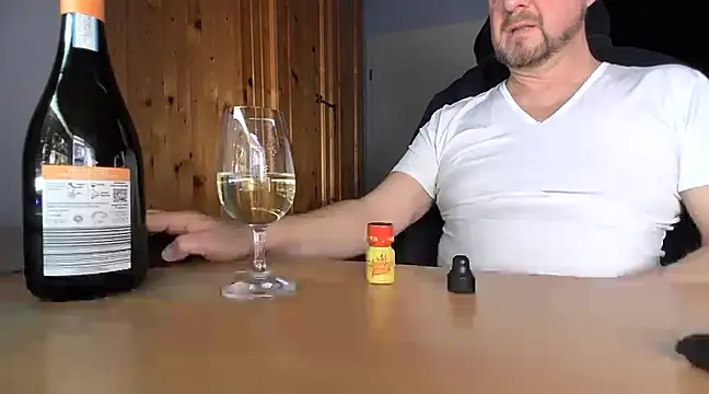 Tom PP cgn online show from January 2025 10:56:01 PM