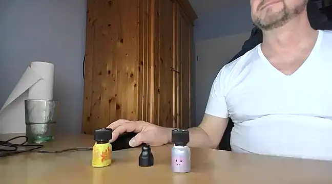 Tom PP cgn online show from March 2025 12:27:02 AM