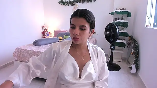 Snapshot of adop_me__ chatting on December 2024 12:19:01 PM adop me   online show from December 2024 12:19:01 PM