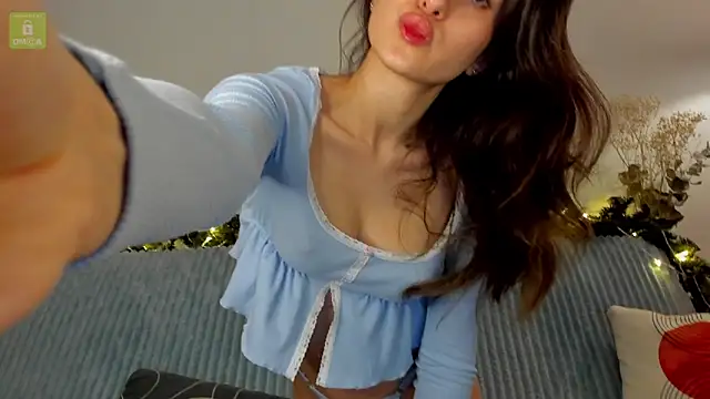 erika hoiree online show from December 2024 11:58:02 PM