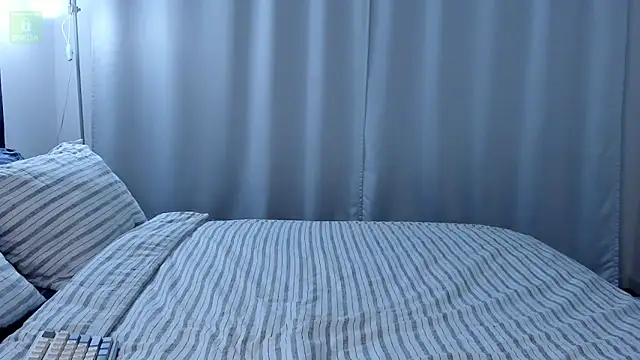 erika hoiree online show from February 2026 05:04:01 AM