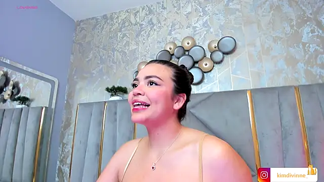 KimDevinne online show from September 2025 02:37:02 AM