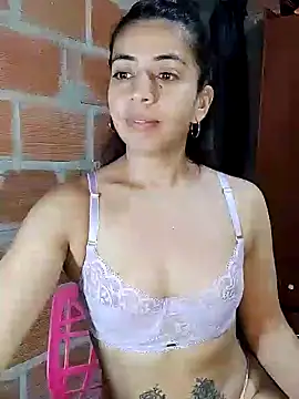 Snapshot of anngela01 chatting on January 2025 09:43:02 AM anngela01 online show from January 2025 09:43:02 AM