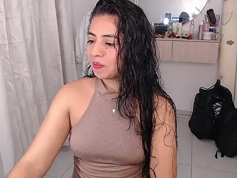 anngela01 online show from March 2026 12:47:02 AM