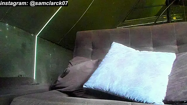 Snapshot of Sam_clarck chatting on June 2026 02:06:02 PM Sam clarck online show from June 2026 02:06:02 PM