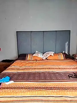 ThickPearlx23 online show from April 2026 06:14:01 AM