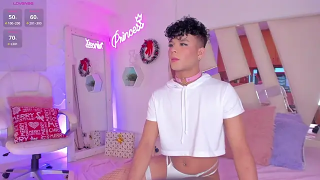 EthanCollens online show from December 2024 09:17:02 PM