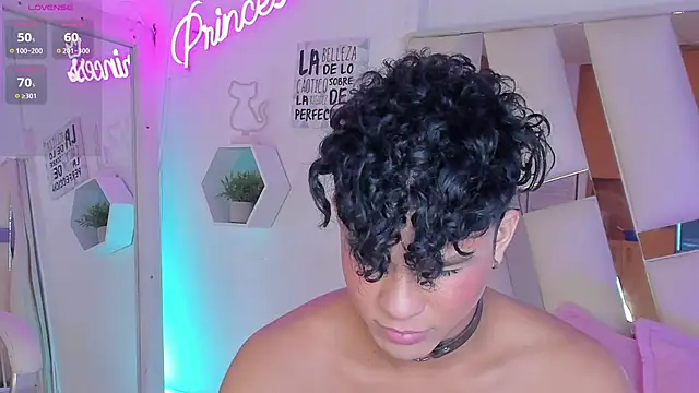 EthanCollens online show from January 2025 01:04:02 AM