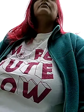 Ambarsexbutler online show from February 2025 03:38:01 PM