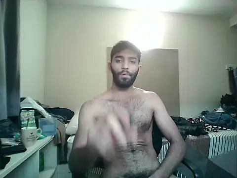 loganwollf online show from December 2025 09:52:02 PM