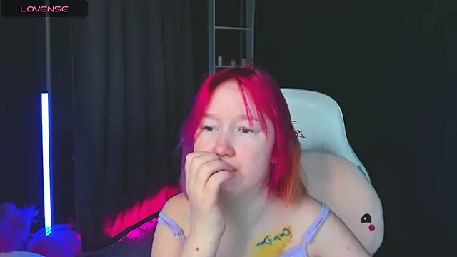 Sara Robinson online show from March 2025 03:07:01 AM