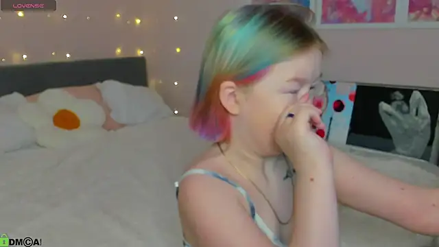 Snapshot of Sara_Robinson chatting on February 2026 02:32:01 AM Sara Robinson online show from February 2026 02:32:01 AM