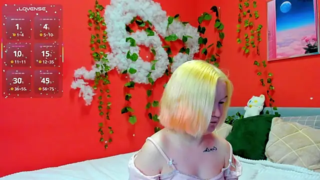 Snapshot of Sara_Robinson chatting on February 2026 02:59:02 AM Sara Robinson online show from February 2026 02:59:02 AM