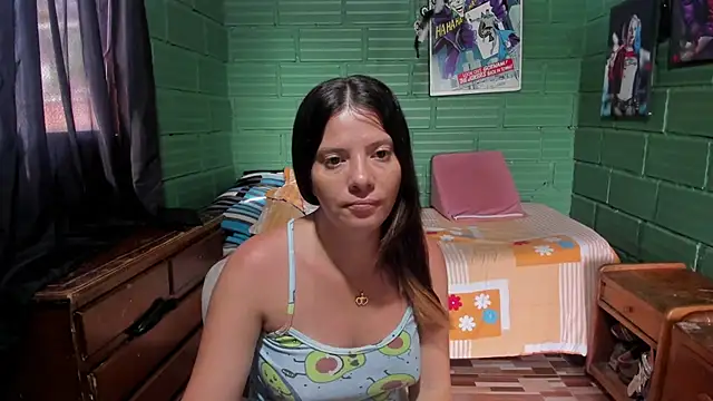 Snapshot of DanaaRey chatting on July 2026 01:04:02 PM DanaaRey online show from July 2026 01:04:02 PM