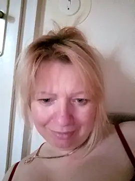 Lauri scherri online show from November 2025 02:31:02 PM