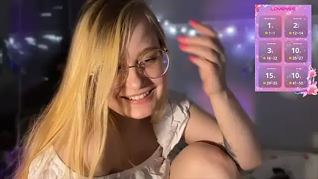 JacyWinslat online show from January 2025 09:04:02 PM