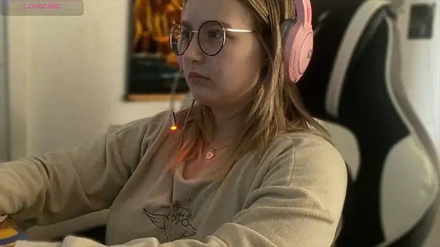 JacyWinslat online show from September 2025 10:26:02 AM