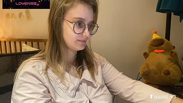 JacyWinslat online show from January 2026 01:02:02 PM