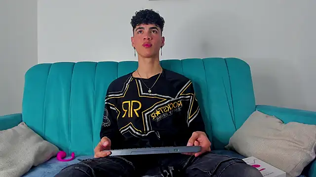 NeoRaptis online show from January 2025 08:26:01 PM