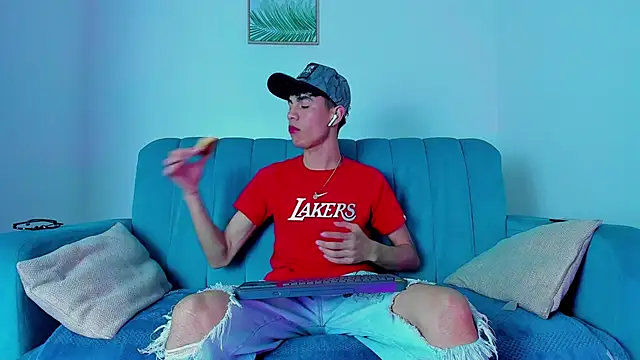 NeoRaptis online show from March 2025 08:18:02 PM