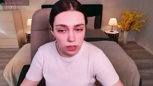 DaniellaLovely online show from February 2026 10:27:01 AM