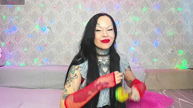 Snapshot of Megan_Black_Moon chatting on February 2025 06:12:02 AM Megan Black Moon online show from February 2025 06:12:02 AM