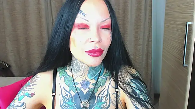 Snapshot of Megan_Black_Moon chatting on October 2025 10:46:02 AM Megan Black Moon online show from October 2025 10:46:02 AM