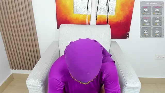 zully 01 online show from March 2025 10:06:02 PM